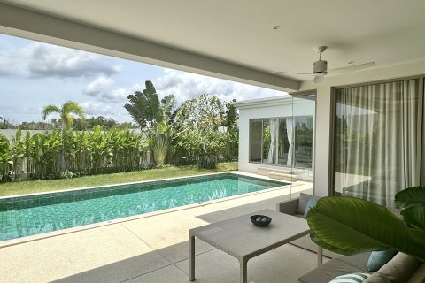Chalet de 4 dormitorios en Bang Tao, Tailandia № 152416 - foto 21