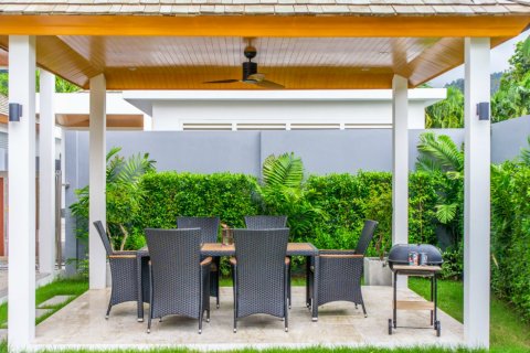 Villa on Nai Harn Beach, Thailand 3 bedrooms № 210223 - photo 16