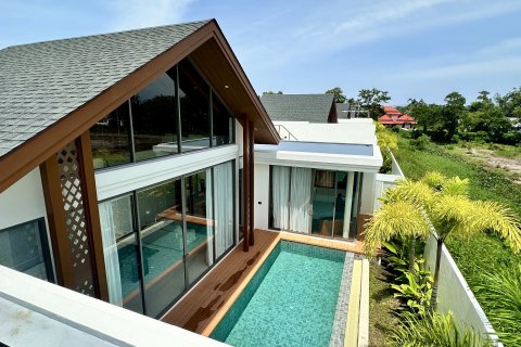 Chalet de 3 dormitorios en Bang Tao, Tailandia № 210008 - foto 17