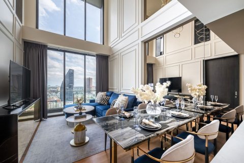 Condominio de 2 dormitorios en Khlong Toei, Bangkok, Tailandia № 163774 - foto 15