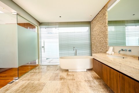 Chalet de 3 dormitorios en Layan Beach, Tailandia № 70391 - foto 6
