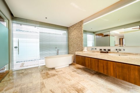 Chalet de 3 dormitorios en Layan Beach, Tailandia № 70391 - foto 7