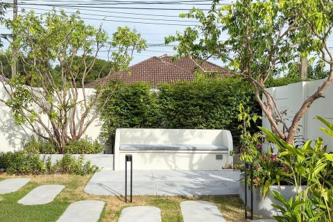 Chalet de 3 dormitorios en Talat Yai, Tailandia № 153762 - foto 3