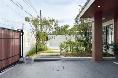 Chalet de 3 dormitorios en Talat Yai, Tailandia № 153762 - foto 2