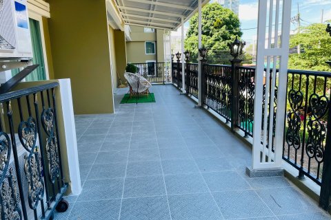 Eigentumswohnung in Pattaya, Thailand, 2 Schlafzimmer  № 120665 - Foto 4