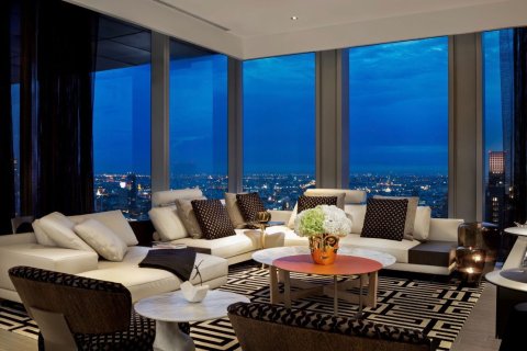 Condo à Bang Rak, Bangkok, Thaïlande, 2 chambres  № 168001