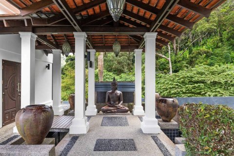 Propiedad 1600 m2 en Patong, Tailandia № 153764 - foto 13