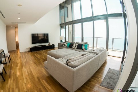 Condominio de 4 dormitorios en Pattaya, Tailandia № 167055 - foto 2