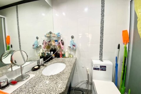 Condominio de 1 dormitorio en Pattaya, Tailandia № 120666 - foto 11