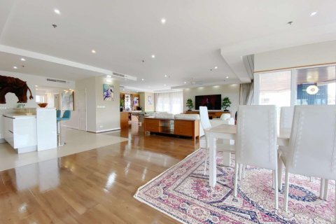 Condominio de 2 dormitorios en Pattaya, Tailandia № 121148 - foto 8