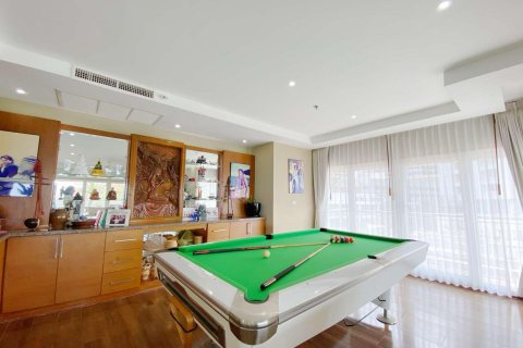 Condominio de 2 dormitorios en Pattaya, Tailandia № 121148 - foto 9