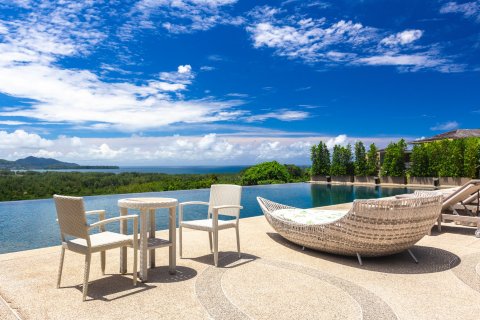 Chalet de 7 dormitorios en Layan Beach, Tailandia № 74436 - foto 2