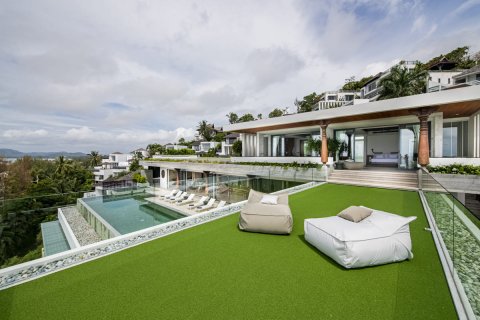 Villa in Surin, Thailand 11 Schlafzimmer № 74472 - Foto 2