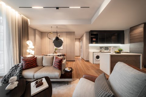 Condominio de 2 dormitorios en Watthana, Bangkok, Tailandia № 163889 - foto 2
