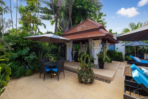 Chalet de 4 dormitorios en Bang Tao, Tailandia № 152573 - foto 5