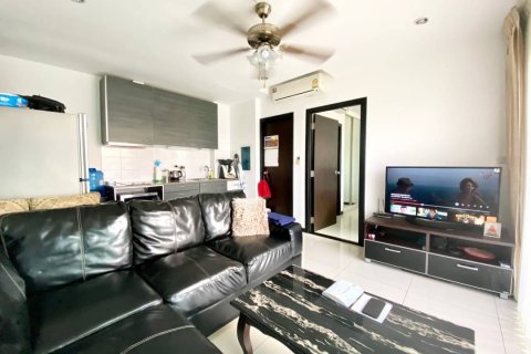 Condominio de 1 dormitorio en Pattaya, Tailandia № 120666 - foto 4