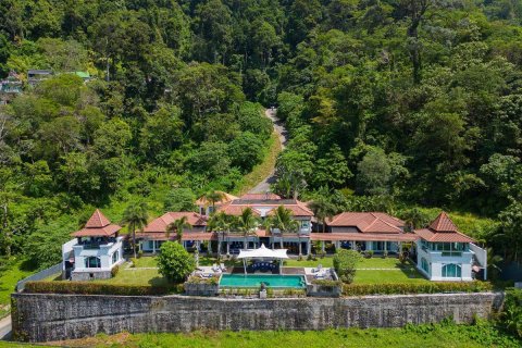 Propriété à Patong, Thaïlande 1600 m2 № 153764