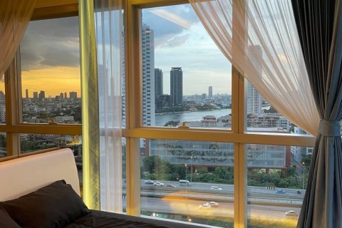 Condominio de 2 dormitorios en Khlong San, Bangkok, Tailandia № 168003 - foto 6