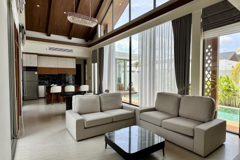 Chalet de 3 dormitorios en Bang Tao, Tailandia № 210009 - foto 11
