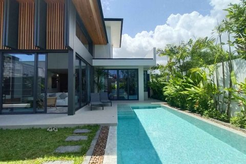 Propiedad 300 m2 en Chalong, Tailandia № 135206 - foto 6
