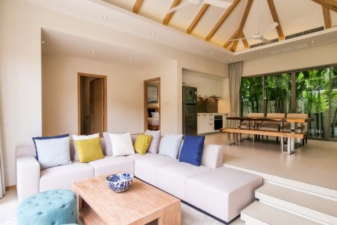 Chalet de 3 dormitorios en Bang Tao, Tailandia № 135184 - foto 10