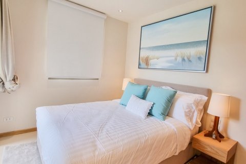 Chalet de 3 dormitorios en Bang Tao, Tailandia № 135184 - foto 8