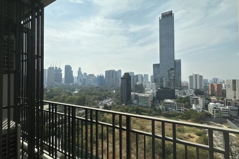 Condominio de 2 dormitorios en Pathum Wan, Bangkok, Tailandia № 163885 - foto 8