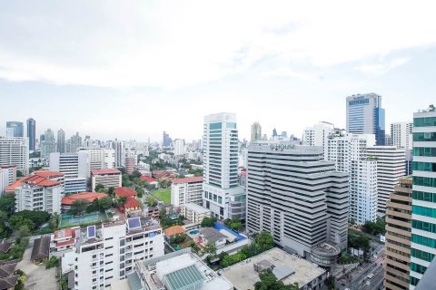 Condominio de 2 dormitorios en Watthana, Bangkok, Tailandia № 167039 - foto 14
