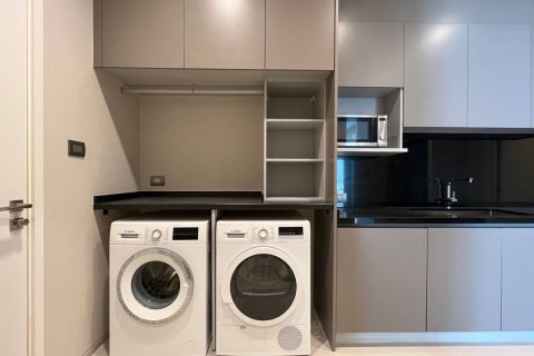 Condominio de 4 dormitorios en Pathum Wan, Bangkok, Tailandia № 167056 - foto 6