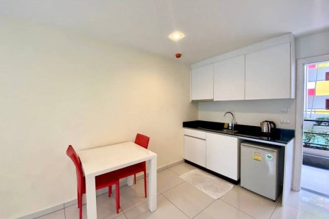 Condominio de 1 dormitorio en Pattaya, Tailandia № 135278 - foto 2