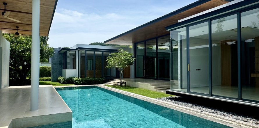 Chalet de 4 dormitorios en Bang Tao, Tailandia № 152425