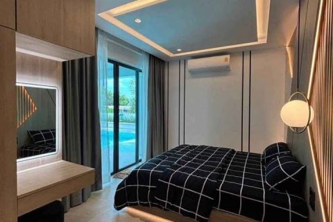 Propiedad 350 m2 en Rawai, Tailandia № 135203 - foto 8