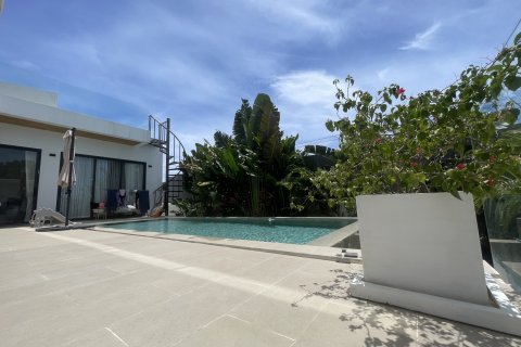 Chalet de 3 dormitorios en Ko Samui, Tailandia № 180361 - foto 14