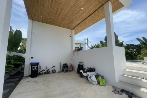 Chalet de 3 dormitorios en Ko Samui, Tailandia № 180361 - foto 13
