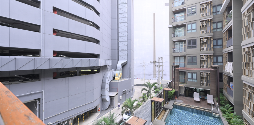 Condominio de 2 dormitorios en Bangkok, Tailandia № 188197