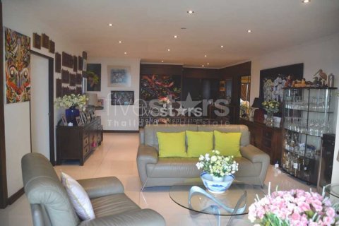Condominio de 3 dormitorios en Bangkok, Tailandia № 66999 - foto 5
