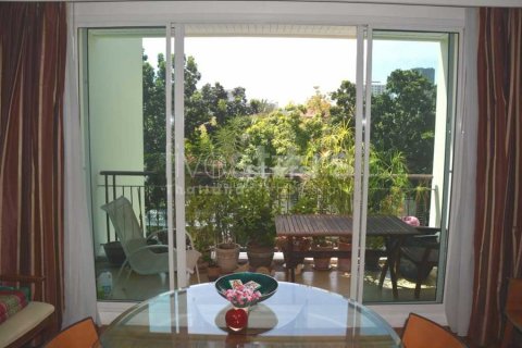 Condominio de 3 dormitorios en Bangkok, Tailandia № 67001
