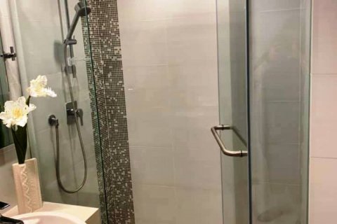 Condominio de 2 dormitorios en Bangkok, Tailandia № 66670 - foto 9