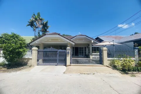 Maison à Pattaya, Thaïlande 4 chambres № 155603