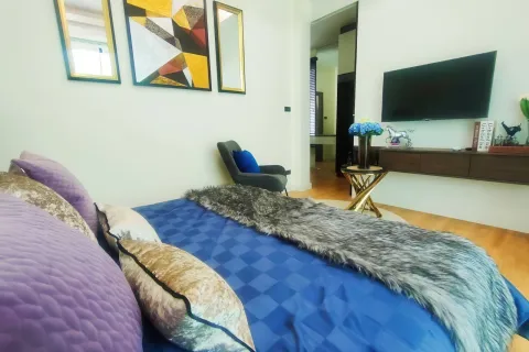 Casa de 4 dormitorios en Pattaya, Tailandia № 155609 - foto 18