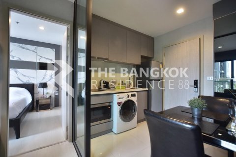 Condominio de 1 dormitorio en Bangkok, Tailandia № 185484 - foto 2