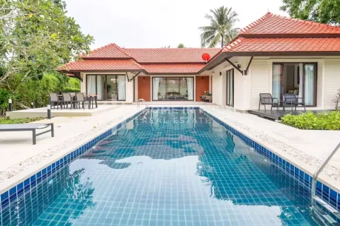 Casa de 4 dormitorios en Phuket, Tailandia № 149661 - foto 2