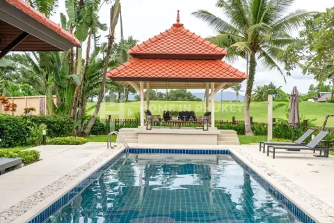 Casa de 4 dormitorios en Phuket, Tailandia № 149661 - foto 3