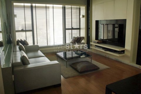 Condo in Bangkok, Thailand, 2 bedrooms  № 67186