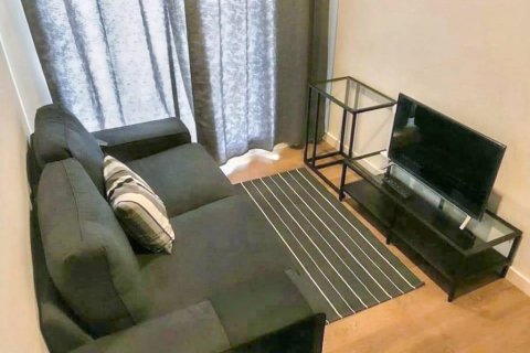 Eigentumswohnung in Bangkok, Thailand, 1 Schlafzimmer  № 114097 - Foto 2