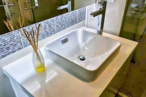 Eigentumswohnung in Bangkok, Thailand, 1 Schlafzimmer  № 114097 - Foto 8