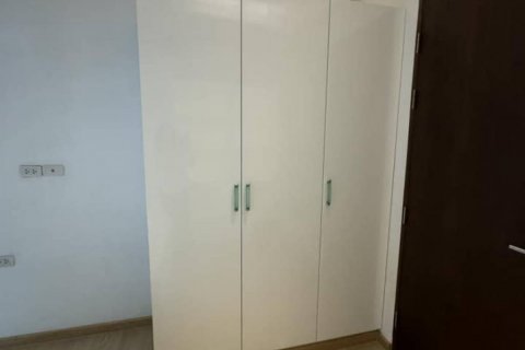 Dúplex de 2 dormitorios en Bangkok, Tailandia № 114094 - foto 10