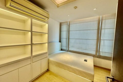 Dúplex de 2 dormitorios en Bangkok, Tailandia № 114094 - foto 7