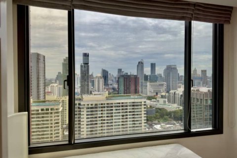 Dúplex de 2 dormitorios en Bangkok, Tailandia № 114094 - foto 8