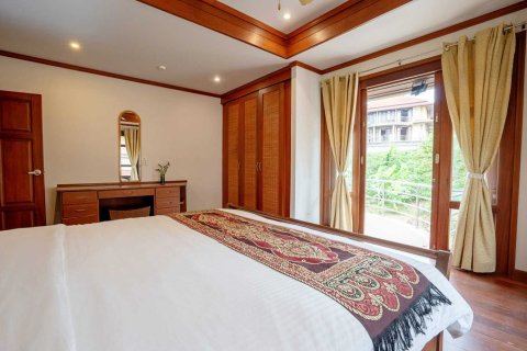 Casa de 4 dormitorios en Ko Samui, Tailandia № 148376 - foto 10